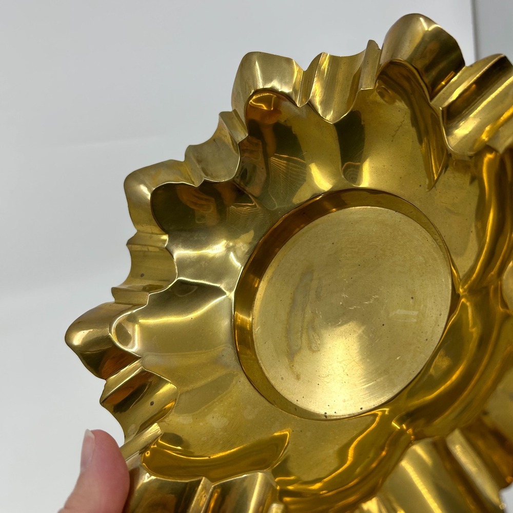 Vintage Brass Gold Tone Cigar Ashtray Mid Century Star Burst Hollywood Regency - Picture 8 of 16